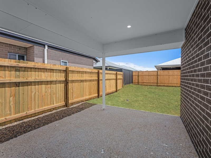 43 Merivale Avenue, Jimboomba House for rent Listed by Leasing
