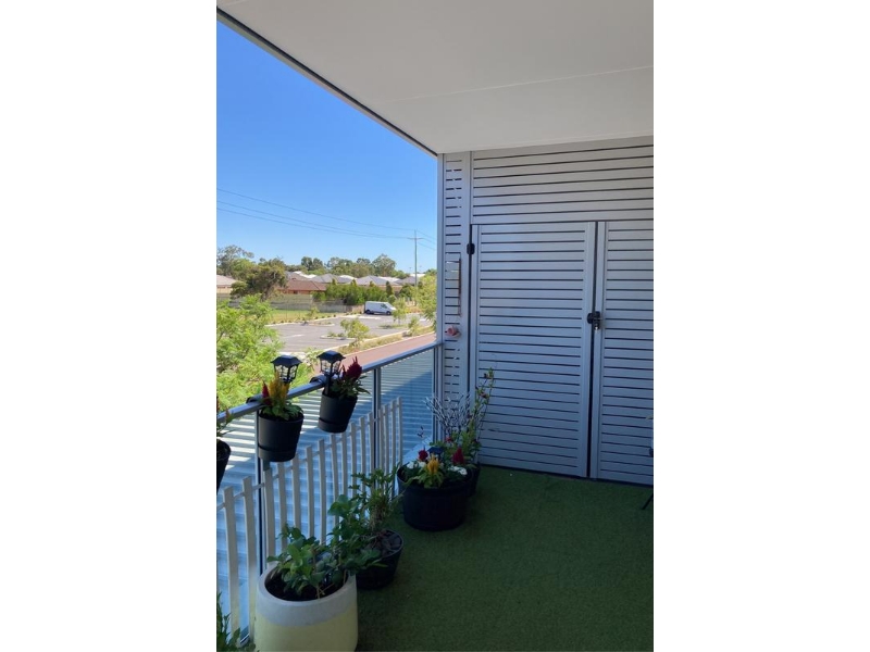 4/77 Gerard Street, East Cannington Apartment for rent Listed by Claire Costantino of