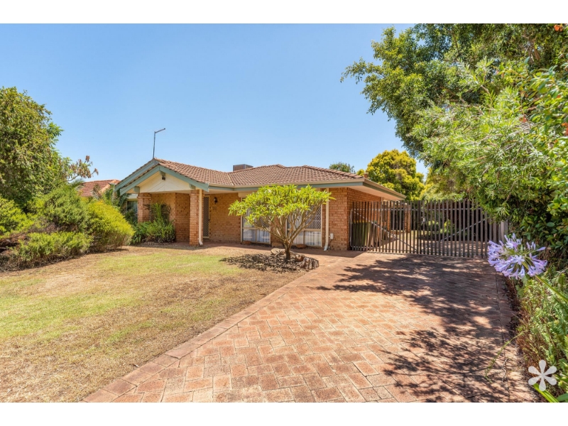 32 Windmill Drive, BIBRA LAKE House for rent Listed by Michele