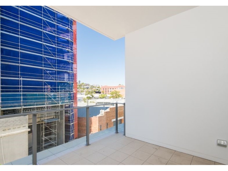 215/24 Wyatt Street, NEWSTEAD Apartment for rent Listed by Keely Watt