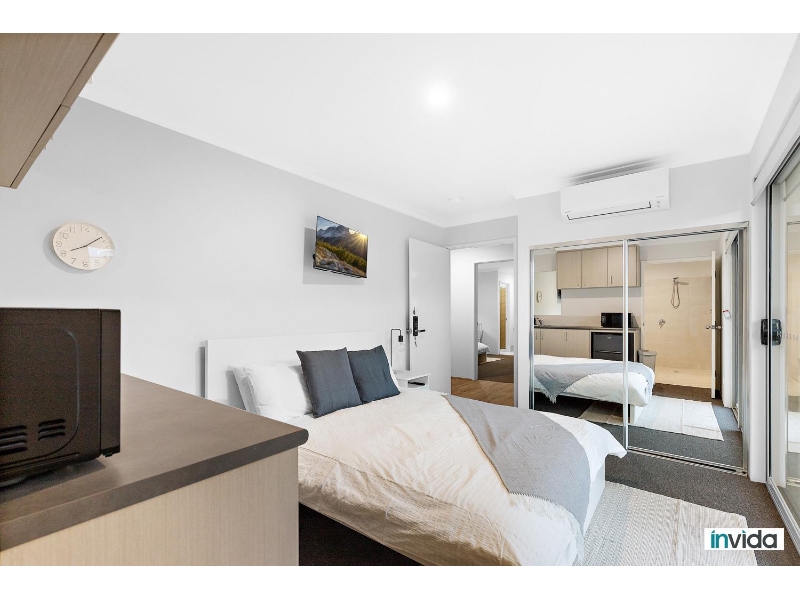 Convenient & Well-Connected Co-Living in Prim...