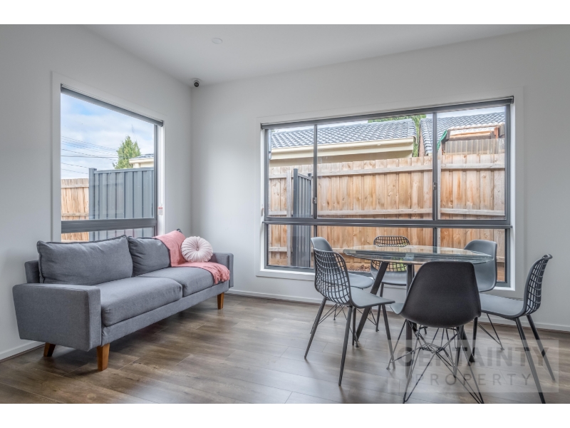 11 Raymond Street, Melton South Apartment for rent | Listed by ...