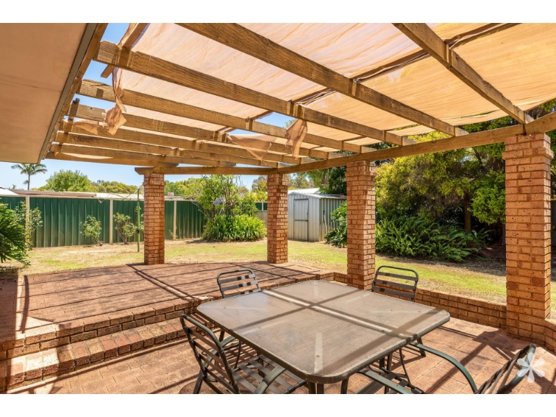 32 Windmill Drive, BIBRA LAKE House for rent Listed by Michele