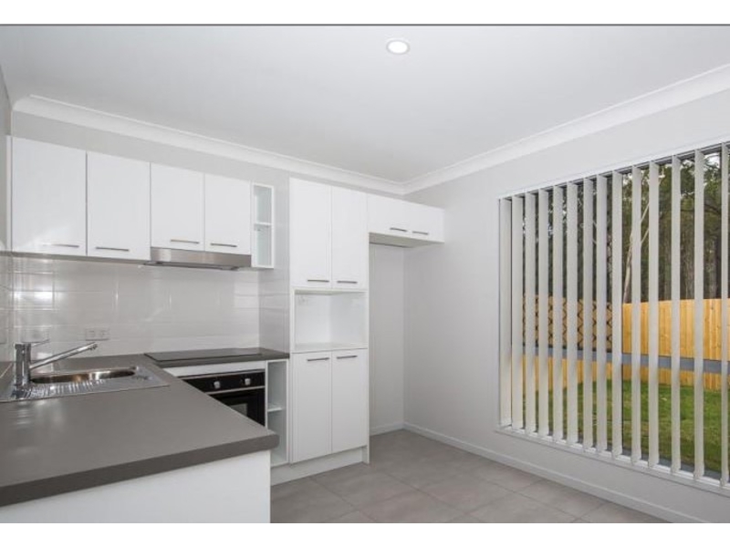 2/81 Jones St, Rothwell Apartment for rent Listed by Leasing