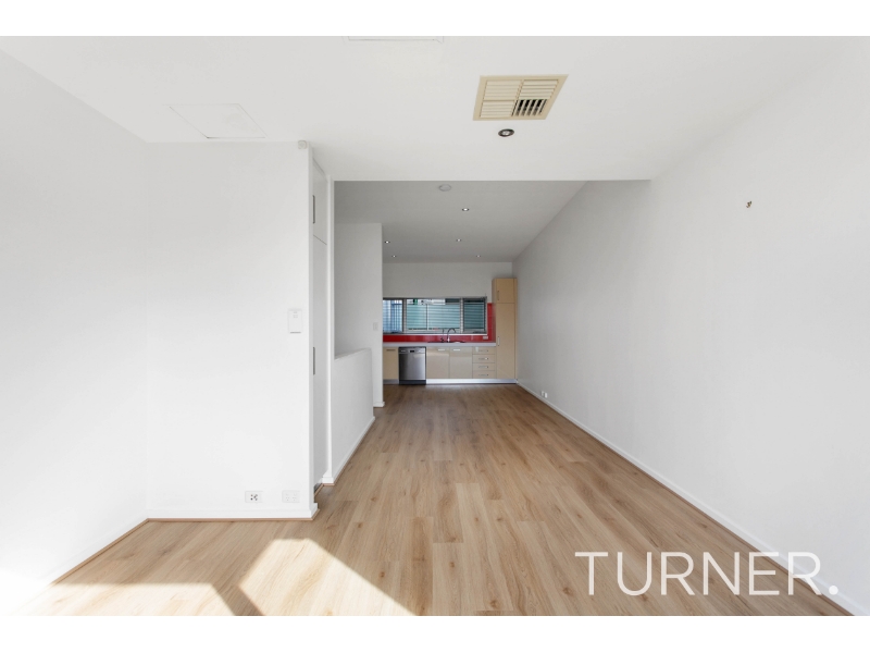 12 Godfrey Street, Port Adelaide Townhouse for rent Listed by Linda