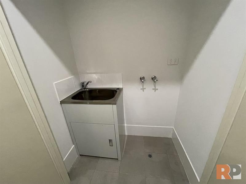 6/1 Gladstone Road, ARMADALE Apartment for rent Listed by Connie