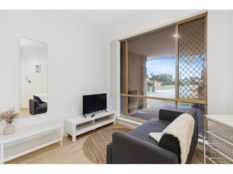 Room 3 8 Cornwall Cl, MORLEY House for rent Listed by Freddy Parsons