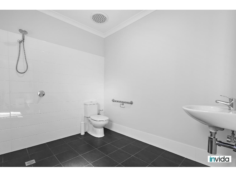 Private & Fully Furnished Room With Ensuite Room In A Brand-New Shared House - Utilities & Internet Included! image 4