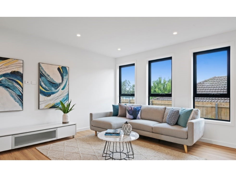 1/2 Boronia Grove, Doncaster East House for rent Listed by Dylan