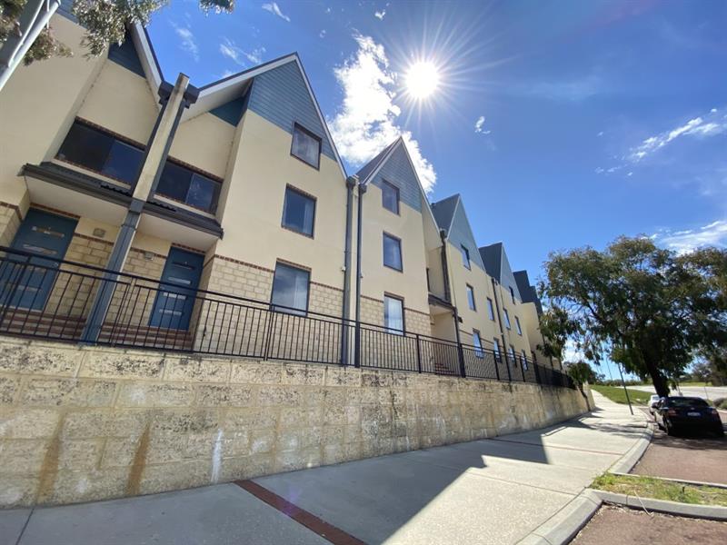 49 Lakeside Drive, Joondalup Apartment for rent Listed by Samantha Gibson of Western Keys Real