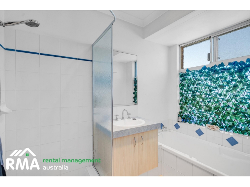 13 Cabra Avenue, Seville Grove House for rent Listed by Julia