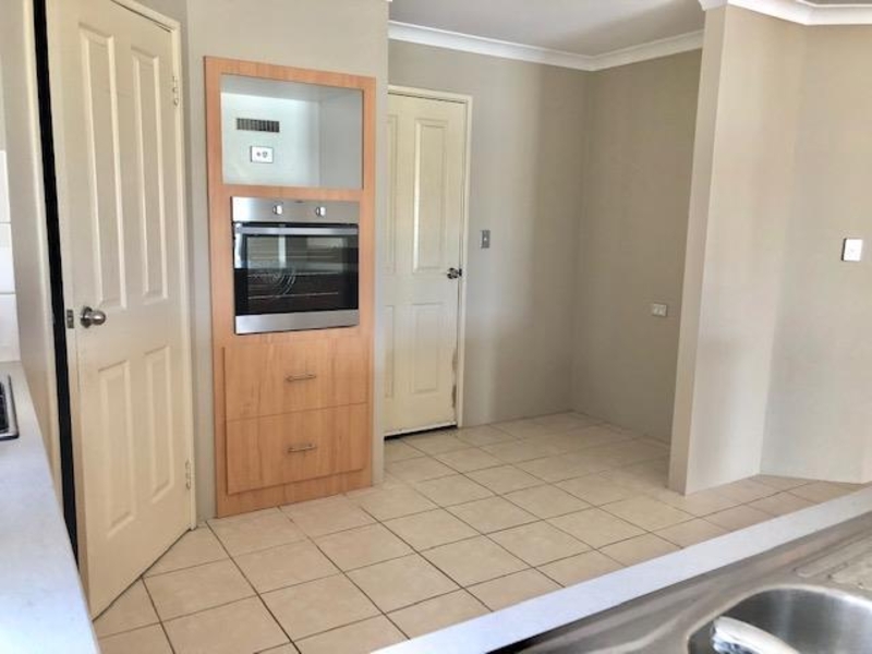 16 Impressions Way, Singleton House for rent Listed by Danielle J