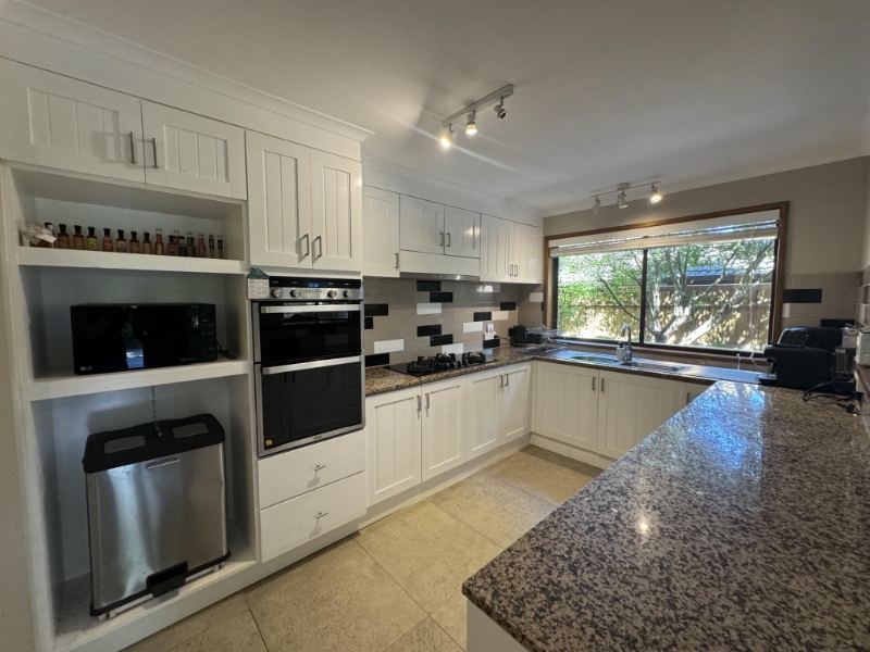 8 Lauraville Avenue, Werribee House for rent Listed by Courtney O'brien of Rma Victoria