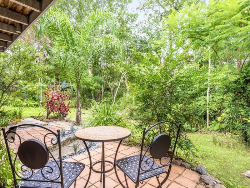 63 Blackstone Street, INDOOROOPILLY House for rent Listed by Michael