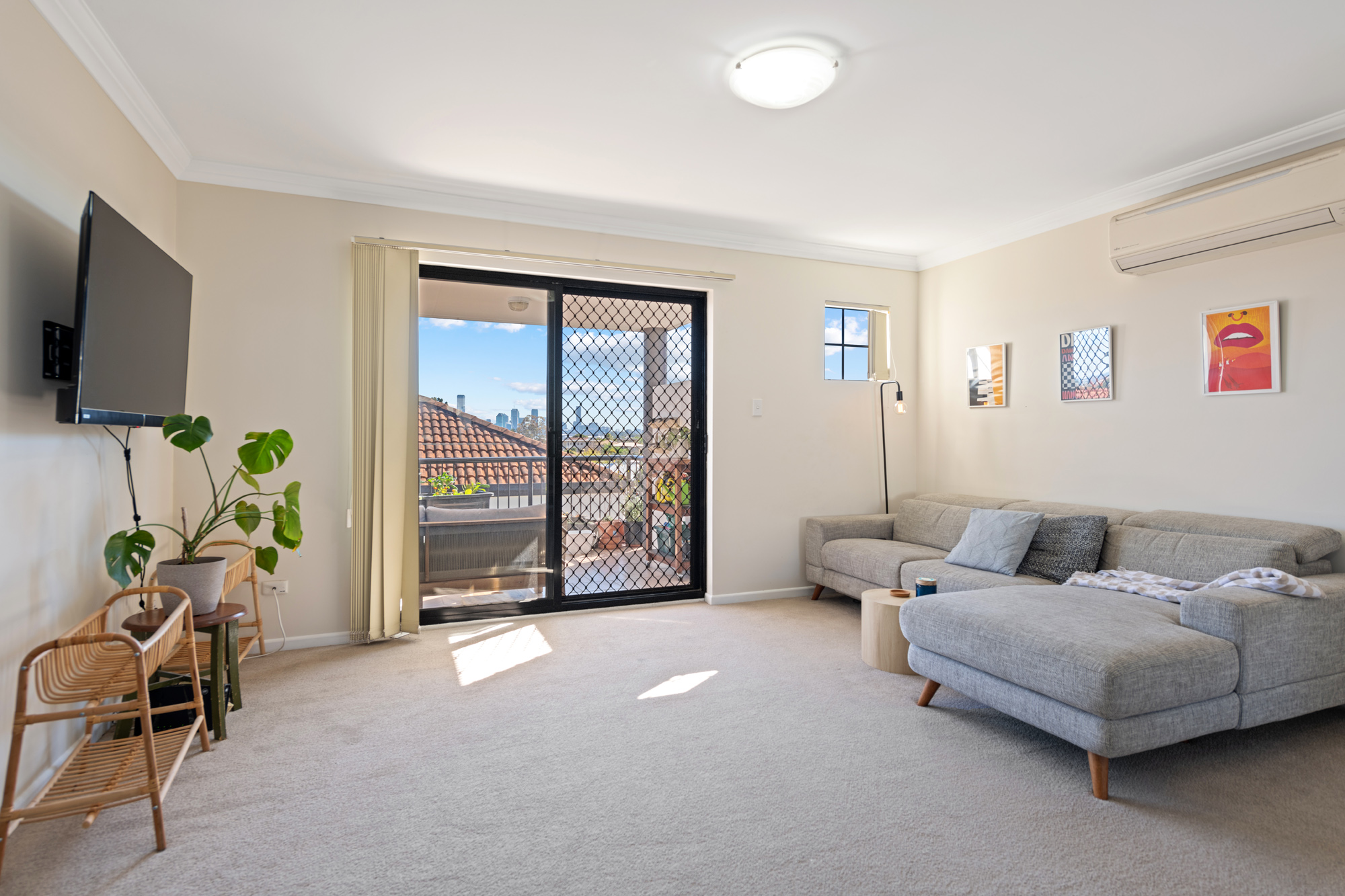 Rental properties & online application form