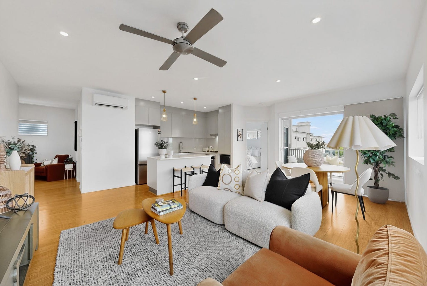 Rental properties & online application form