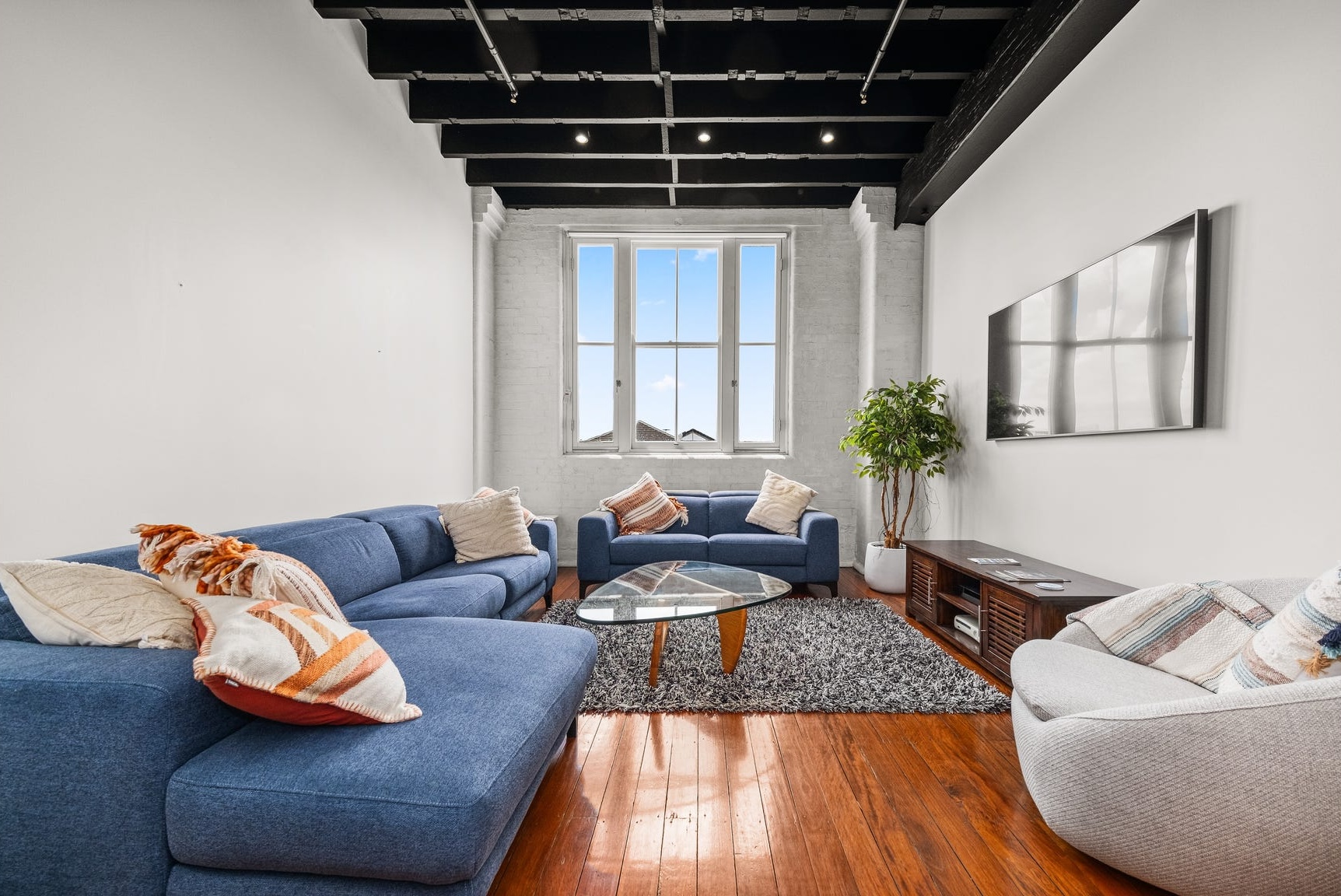 Rental properties & online application form