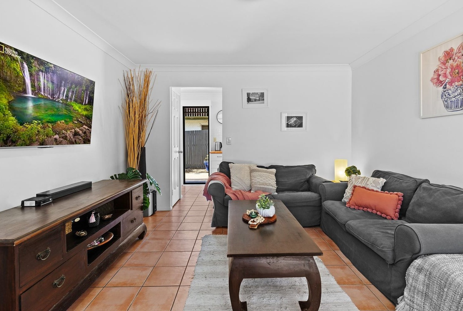 Rental properties & online application form