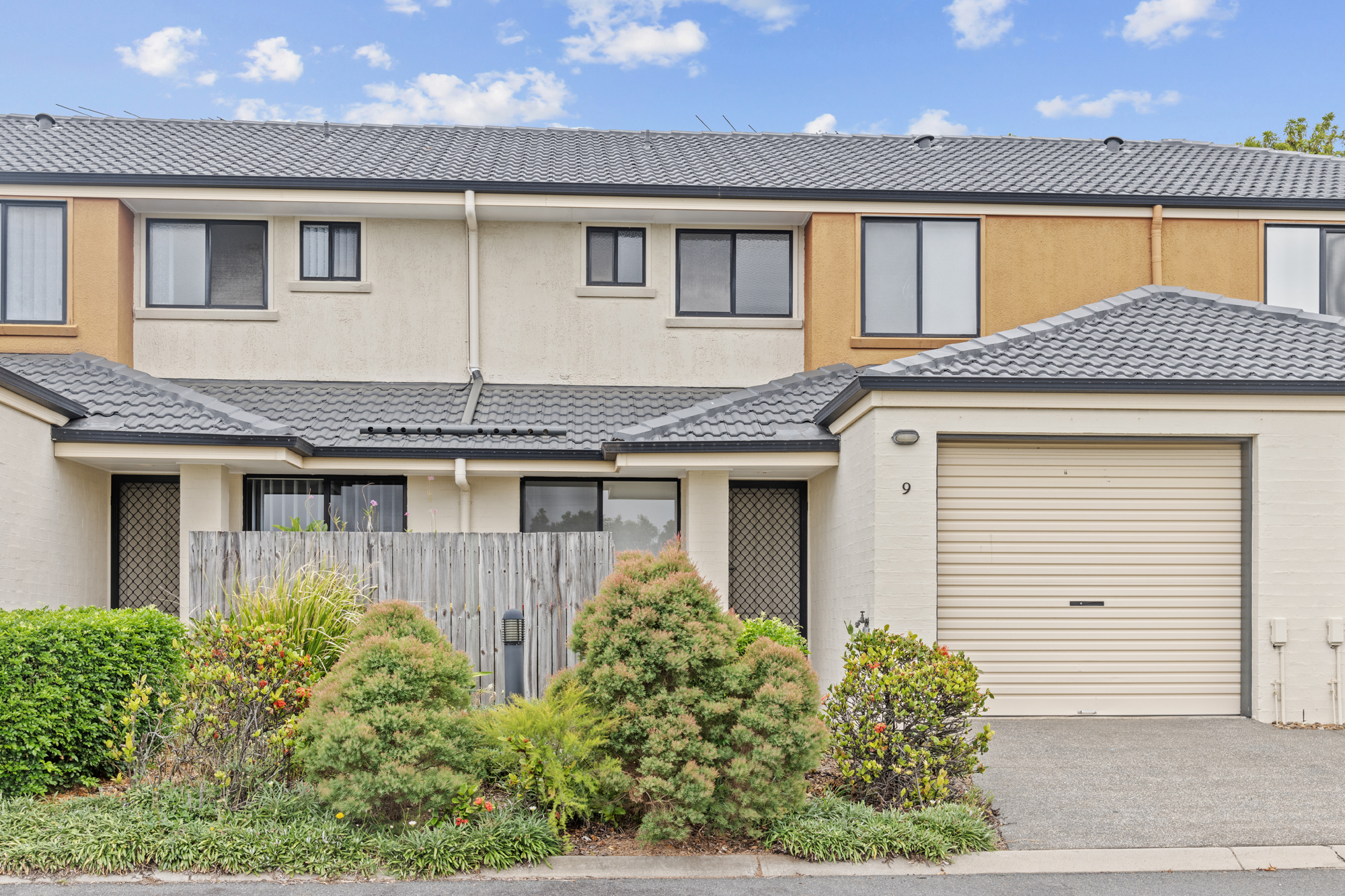 Rental properties & online application form