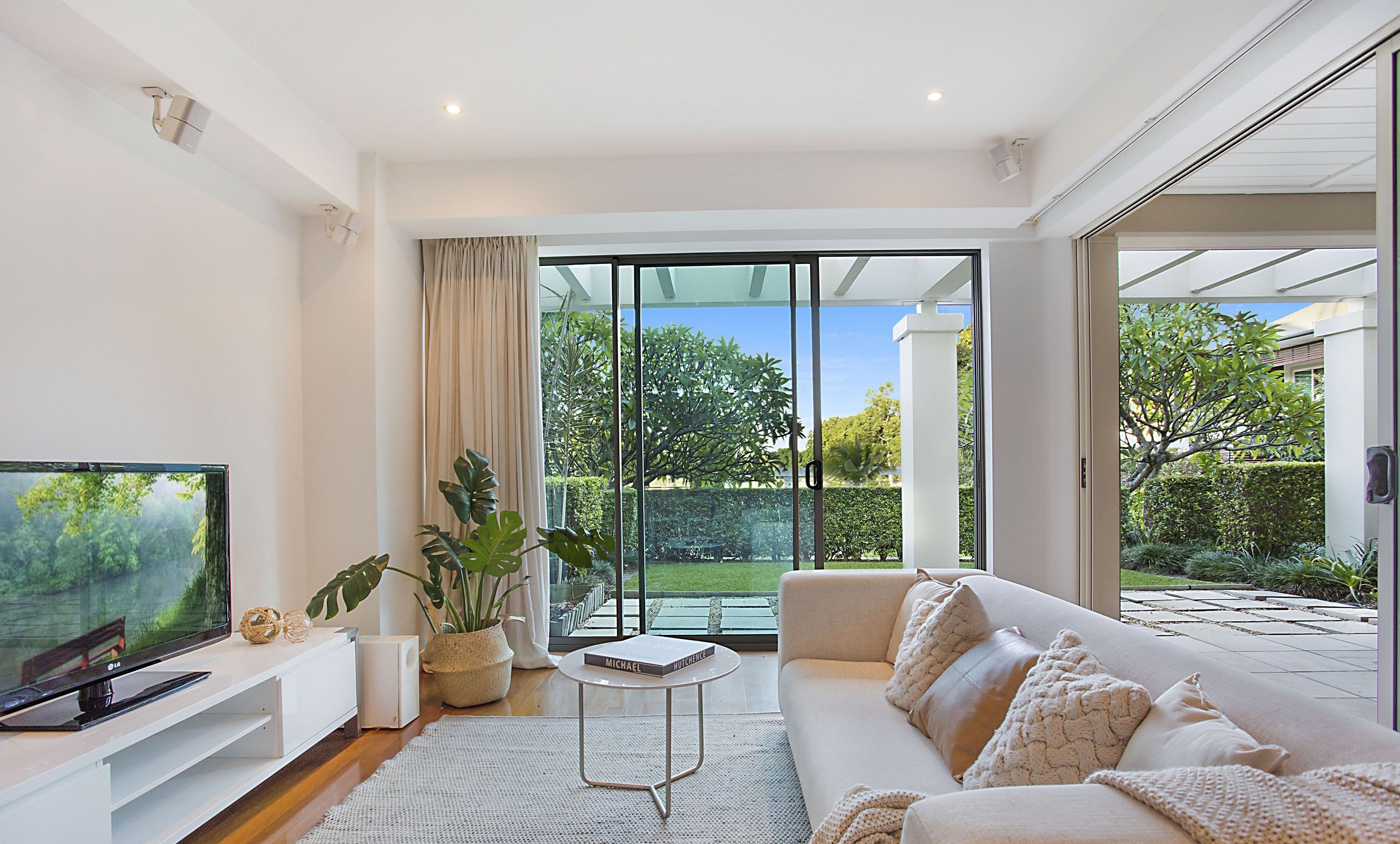 Rental properties & online application form