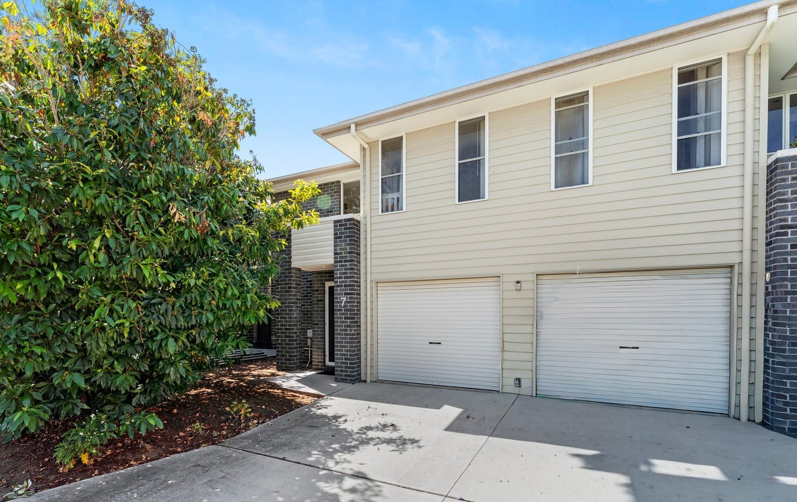 Rental properties & online application form