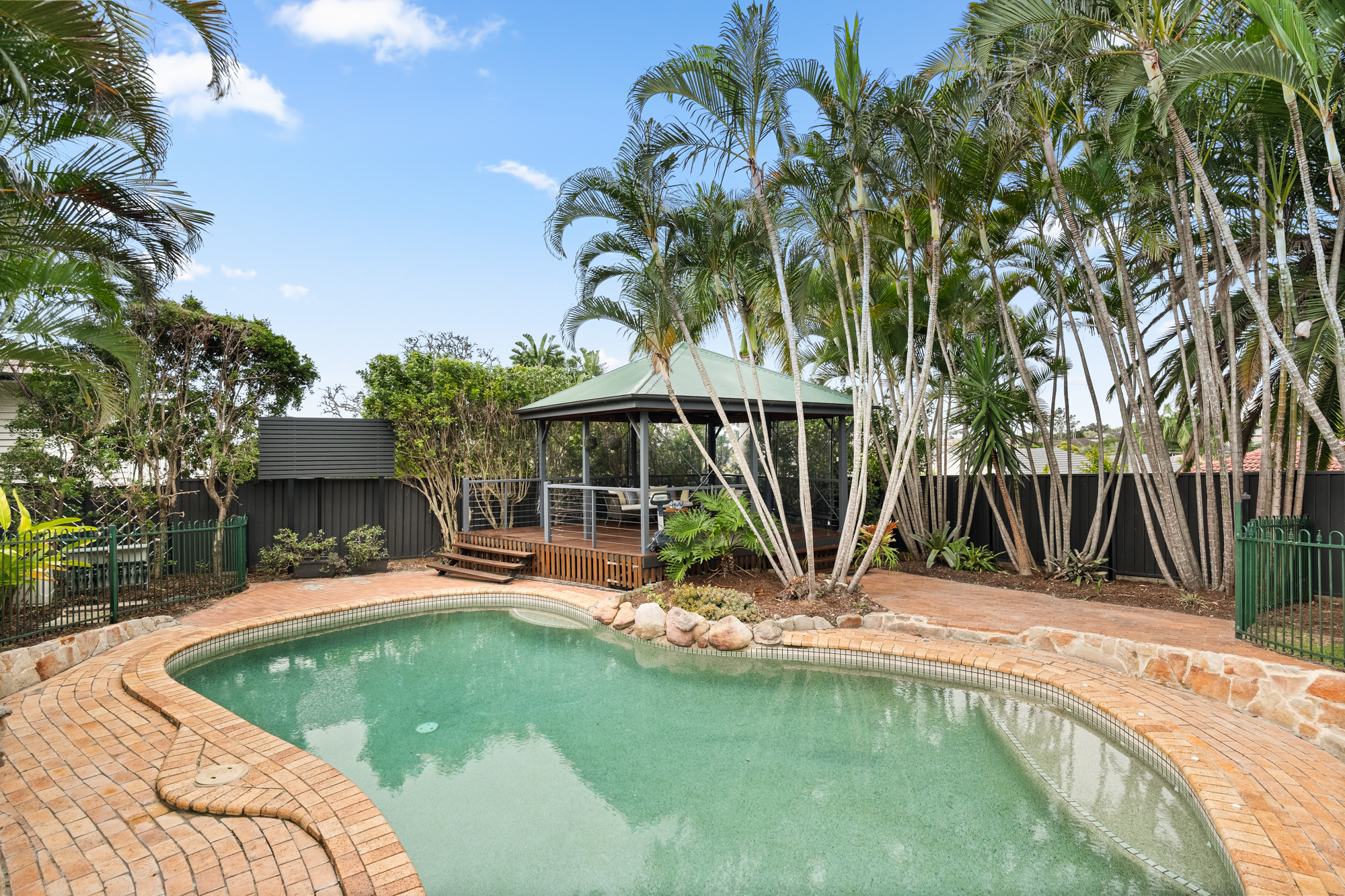 Rental properties & online application form