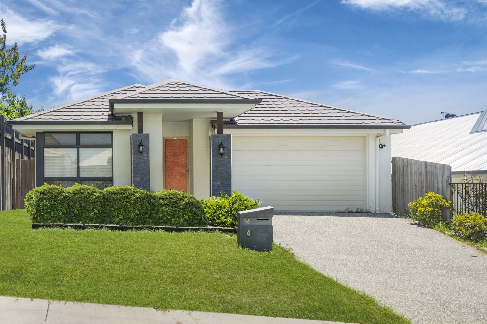 Rental properties & online application form