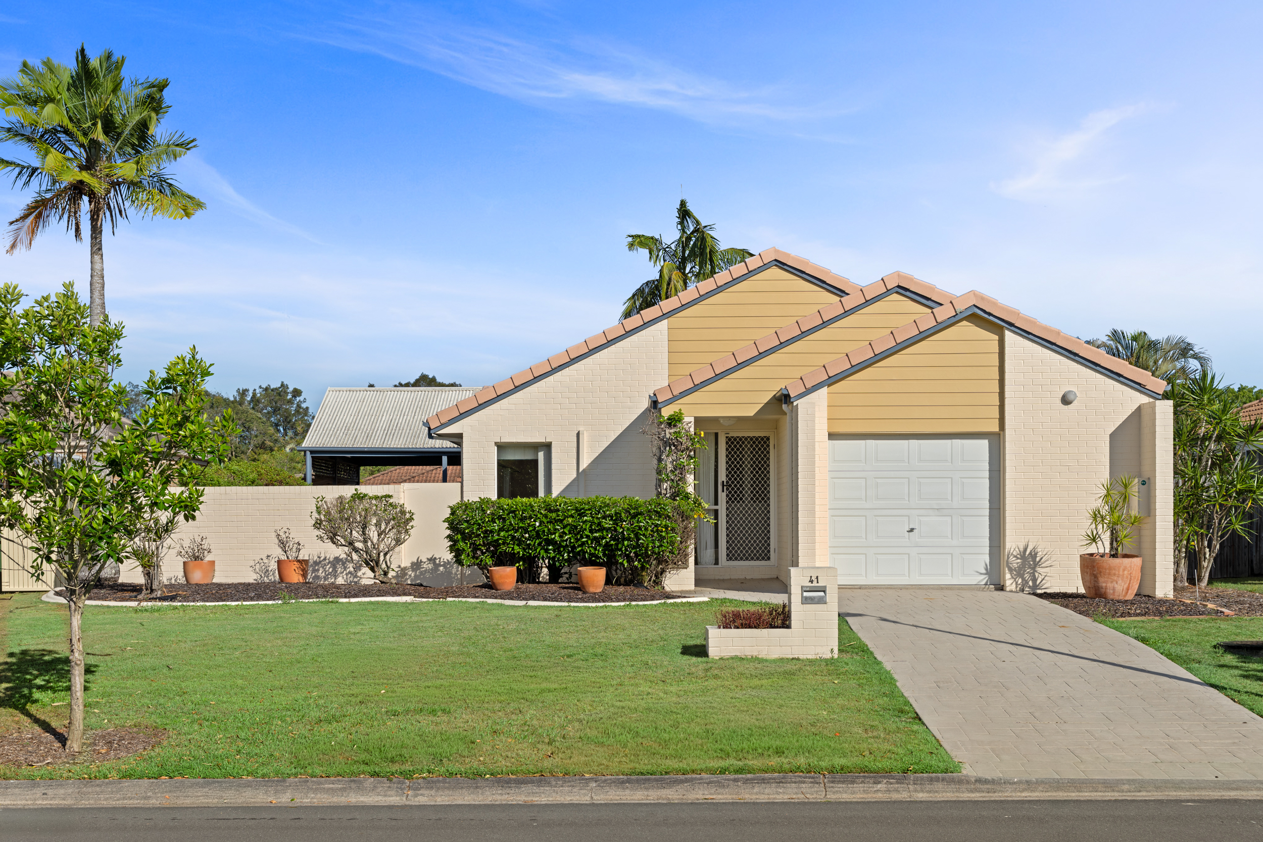 Rental properties & online application form