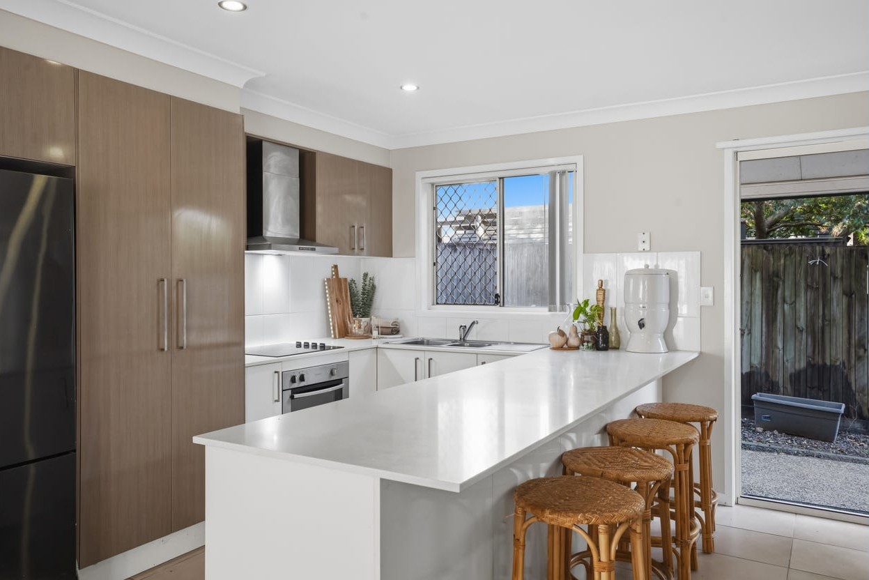 Rental properties & online application form