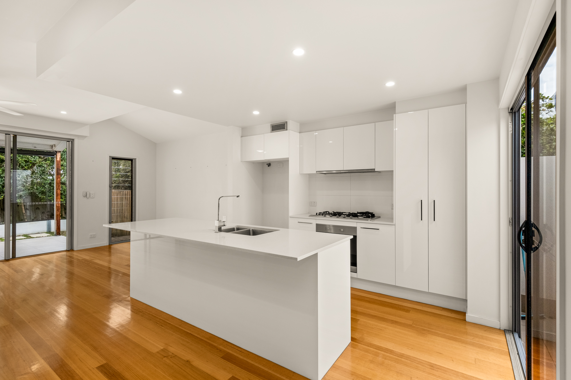 Rental properties & online application form