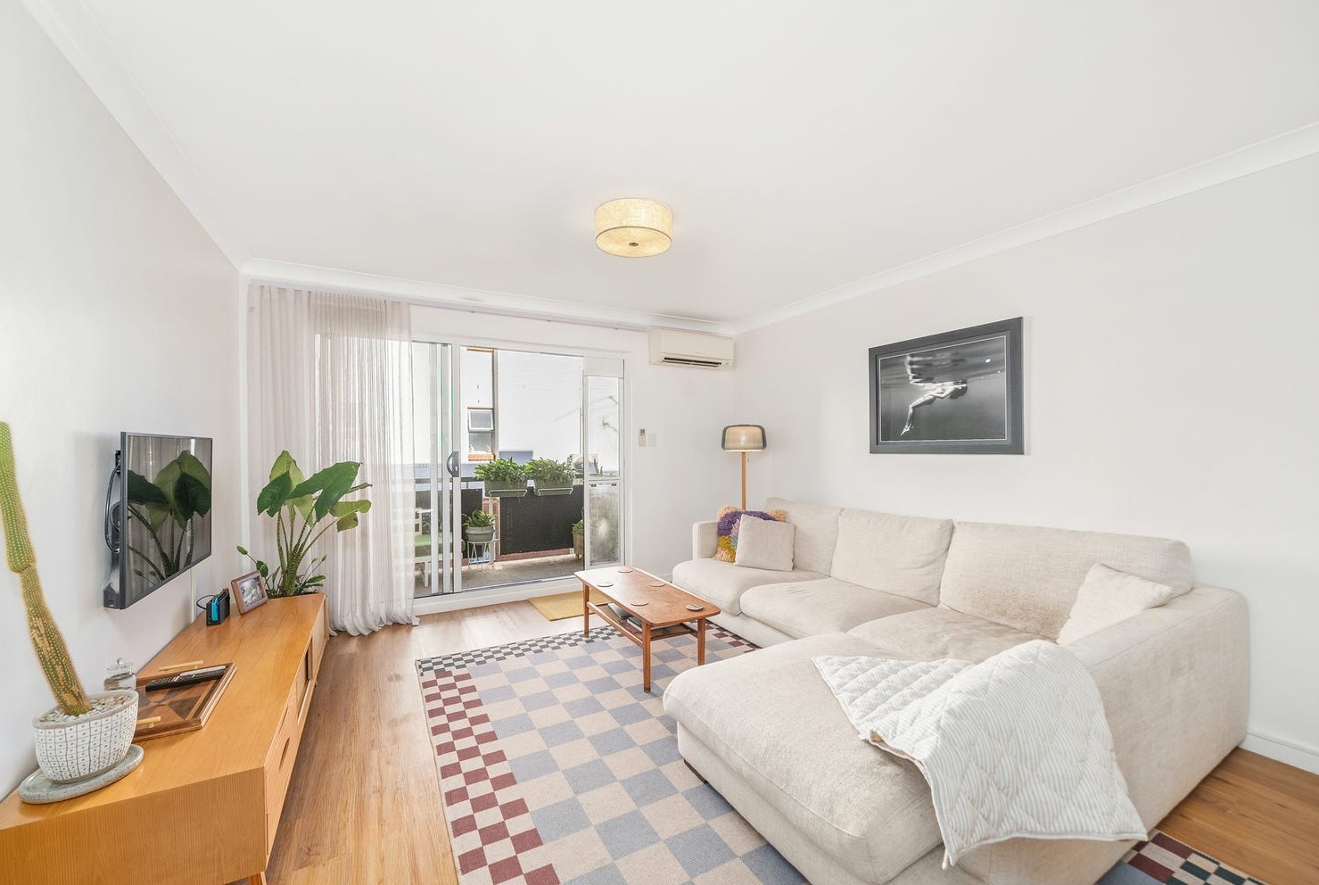 Rental properties & online application form