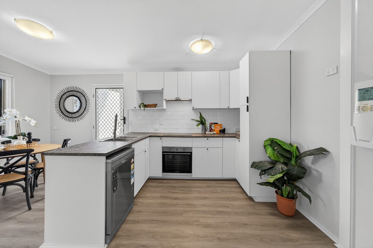 Rental properties & online application form