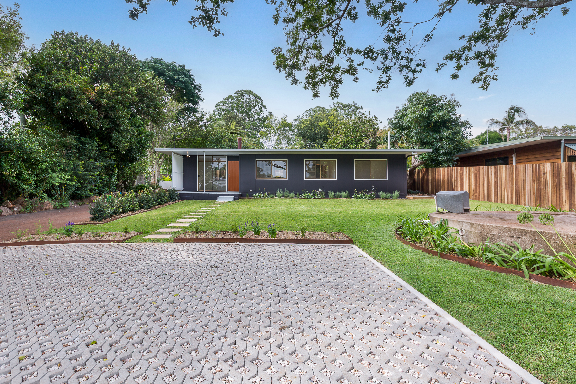 Rental properties & online application form