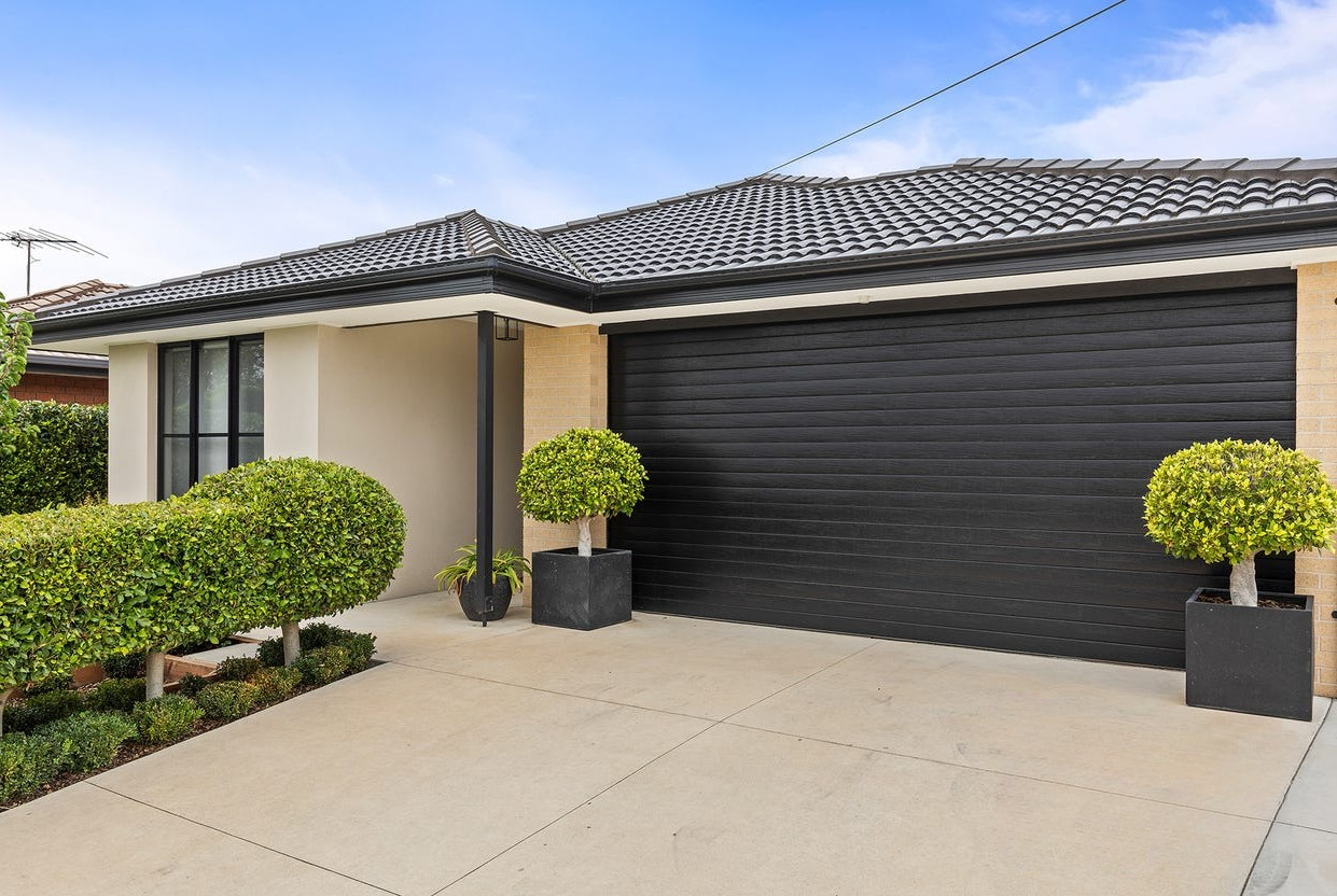 Rental properties & online application form