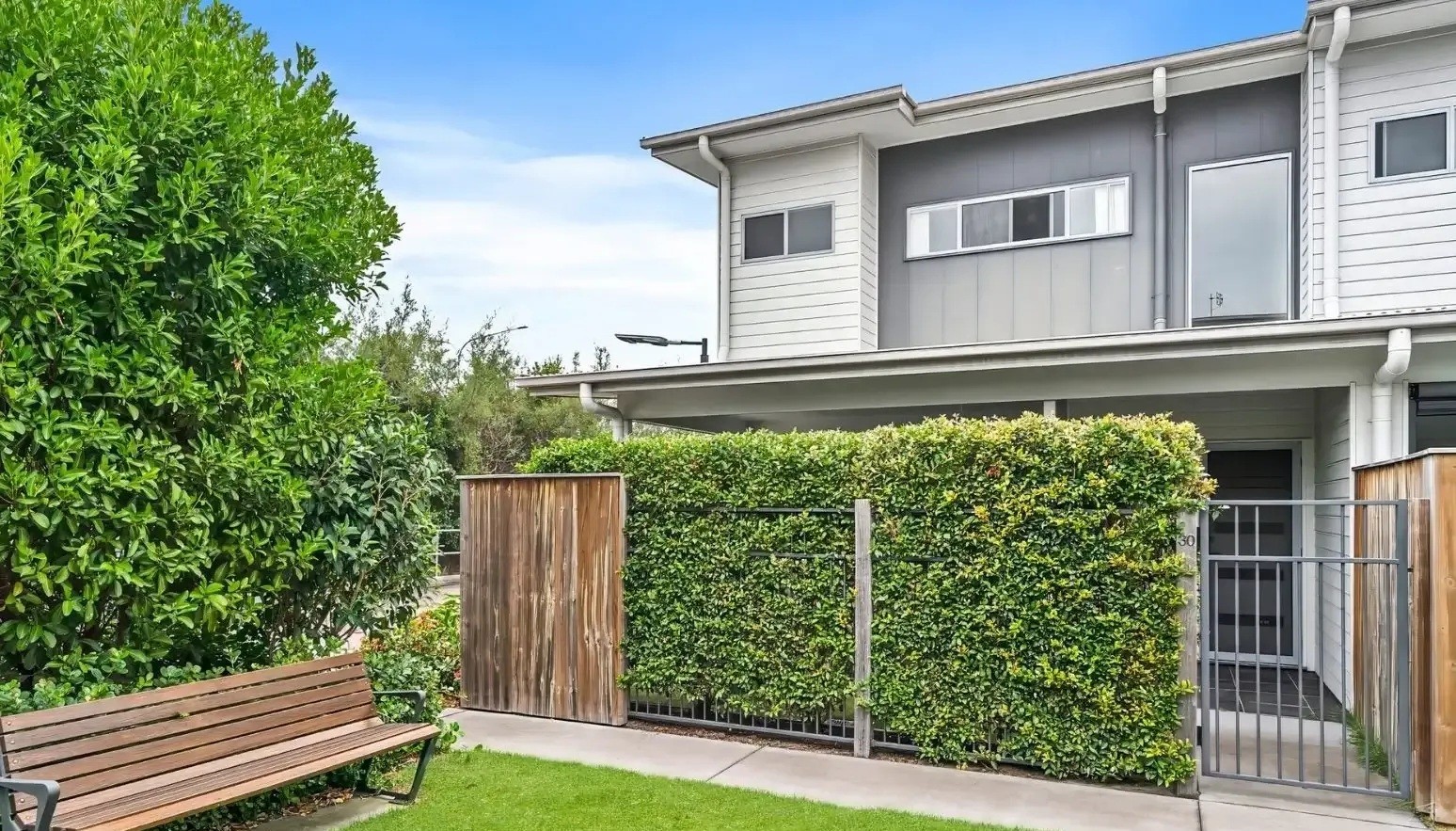 Rental properties & online application form