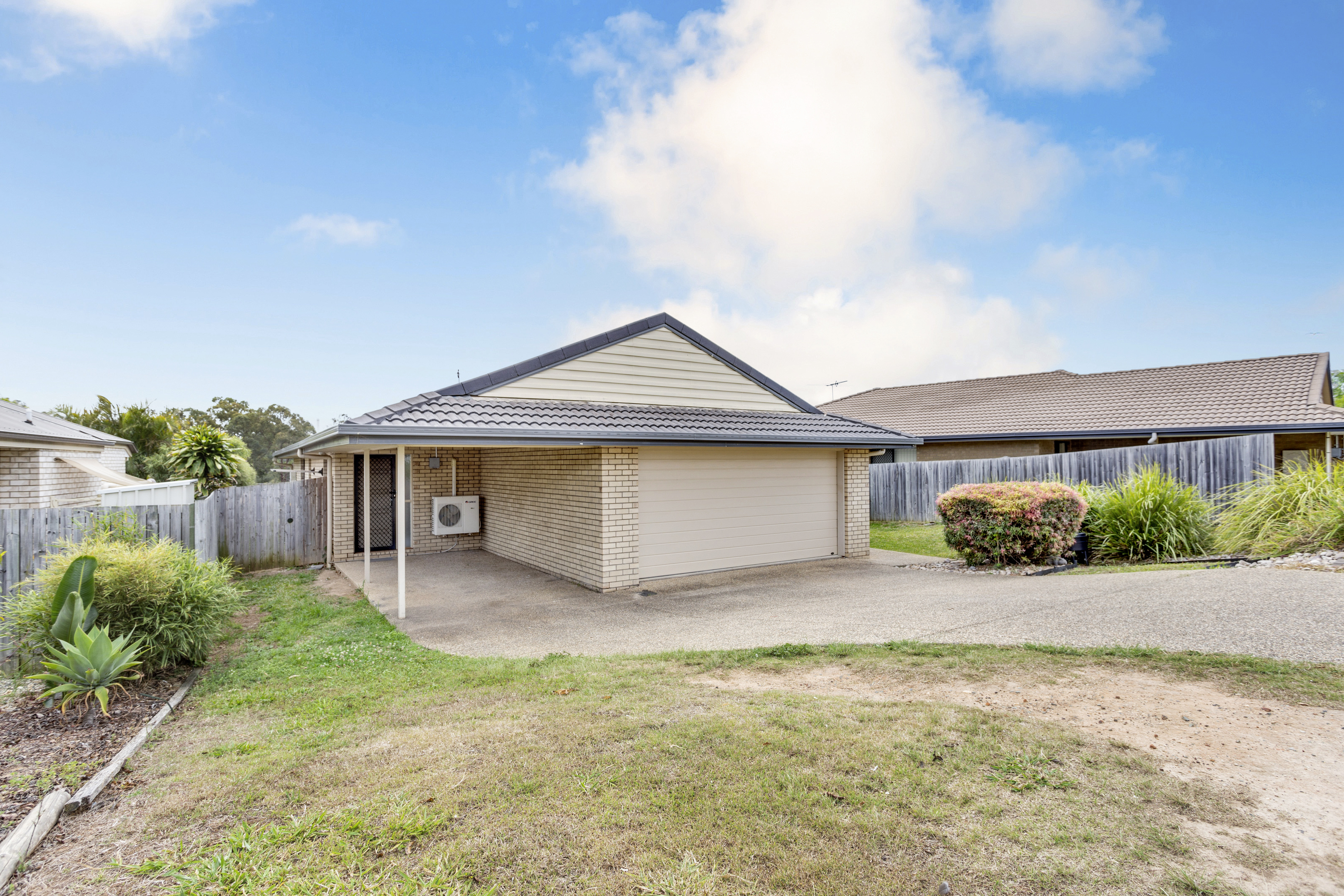Rental properties & online application form