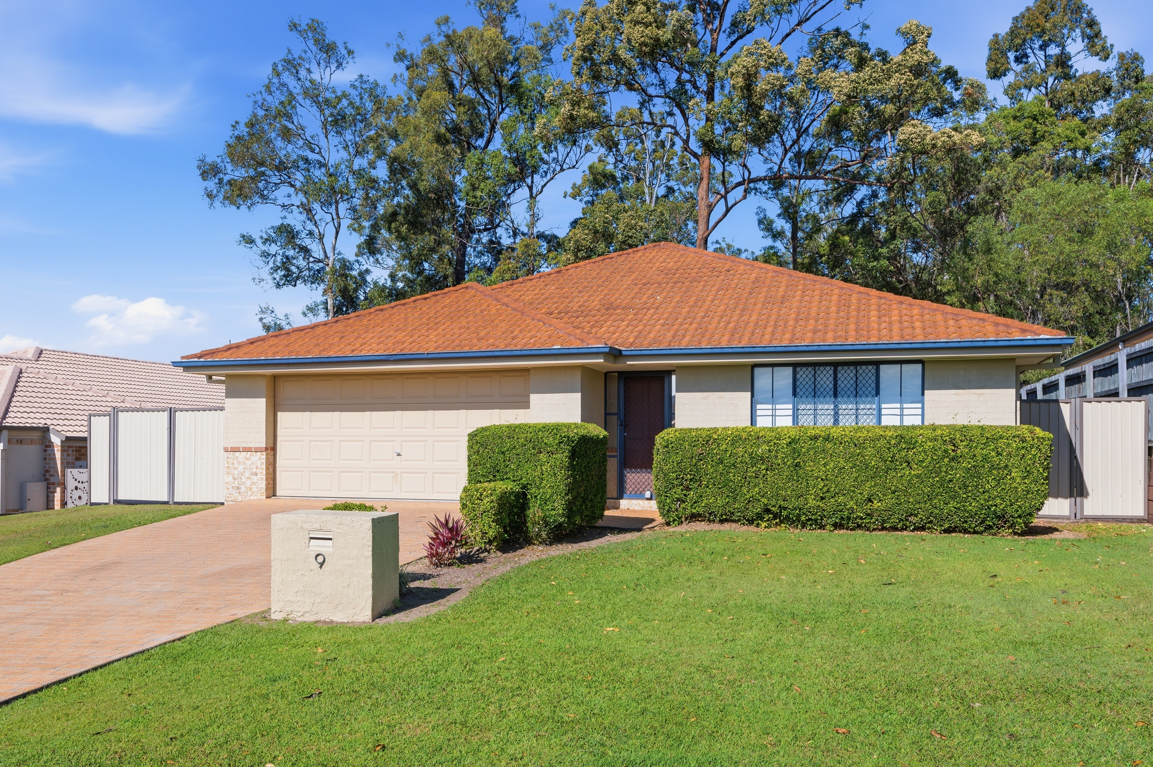 Rental properties & online application form