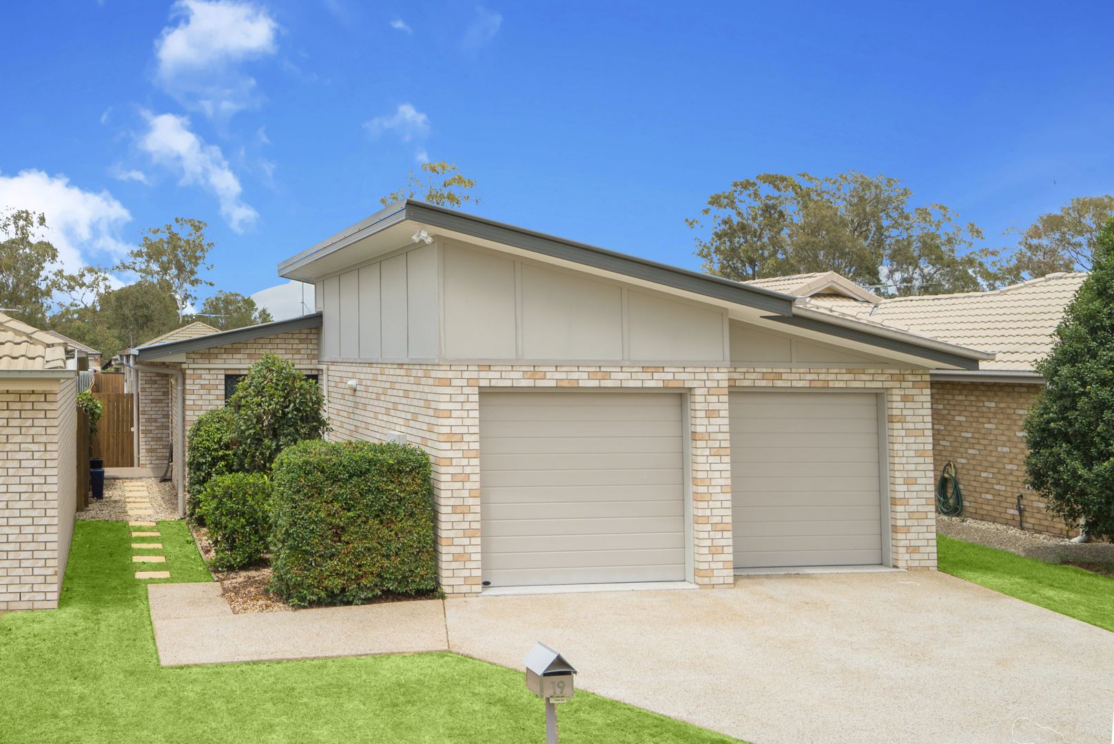 Rental properties & online application form
