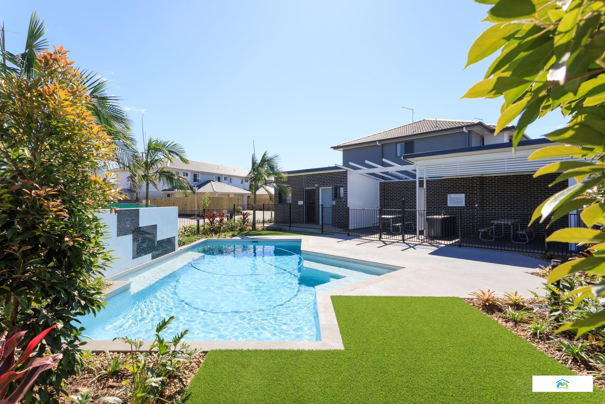 Rental properties & online application form