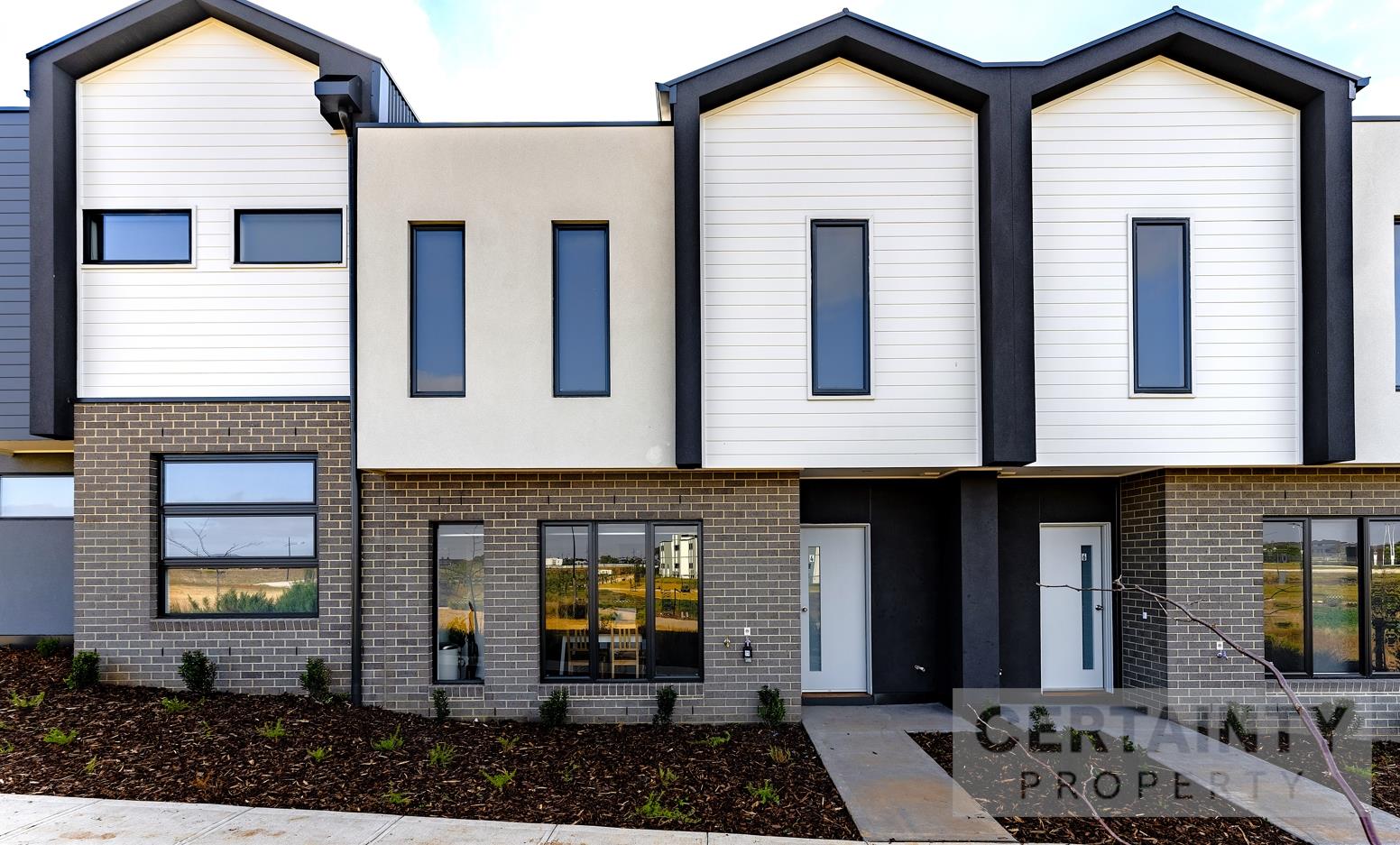 Rental properties & online application form