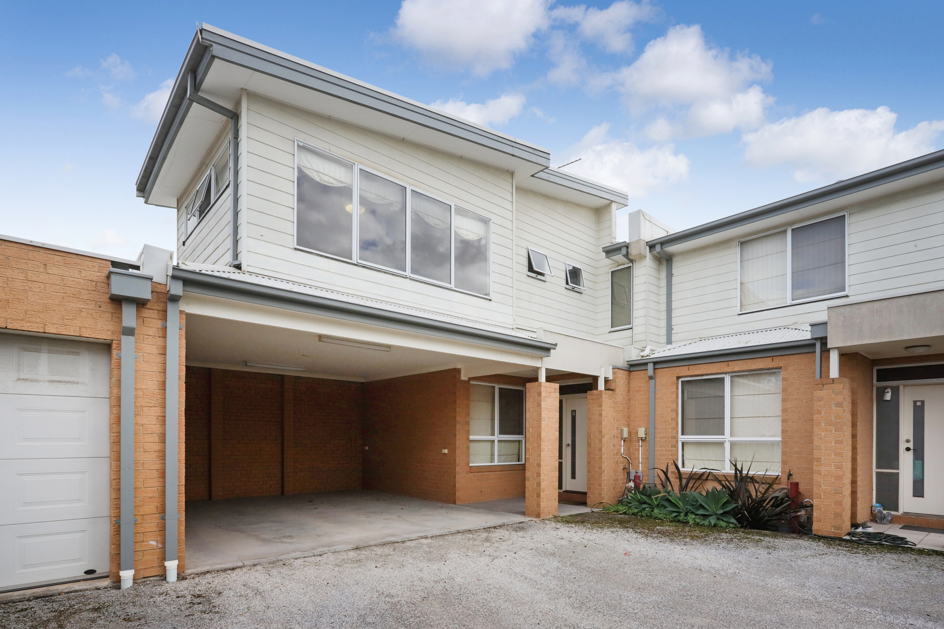 Rental properties & online application form
