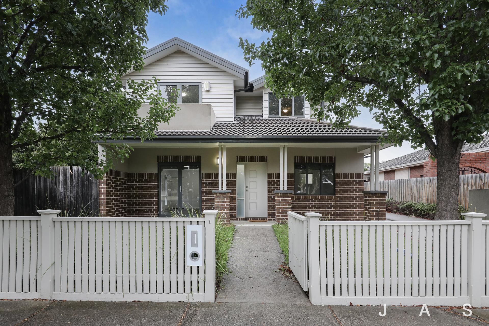 Rental properties & online application form