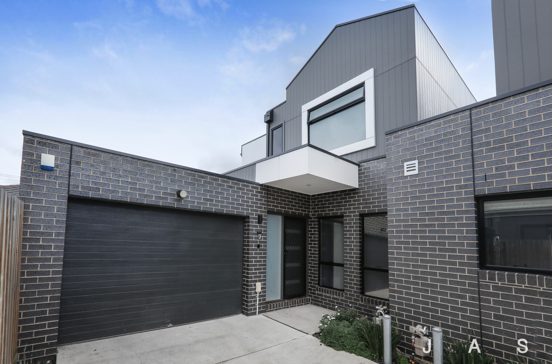 Rental properties & online application form