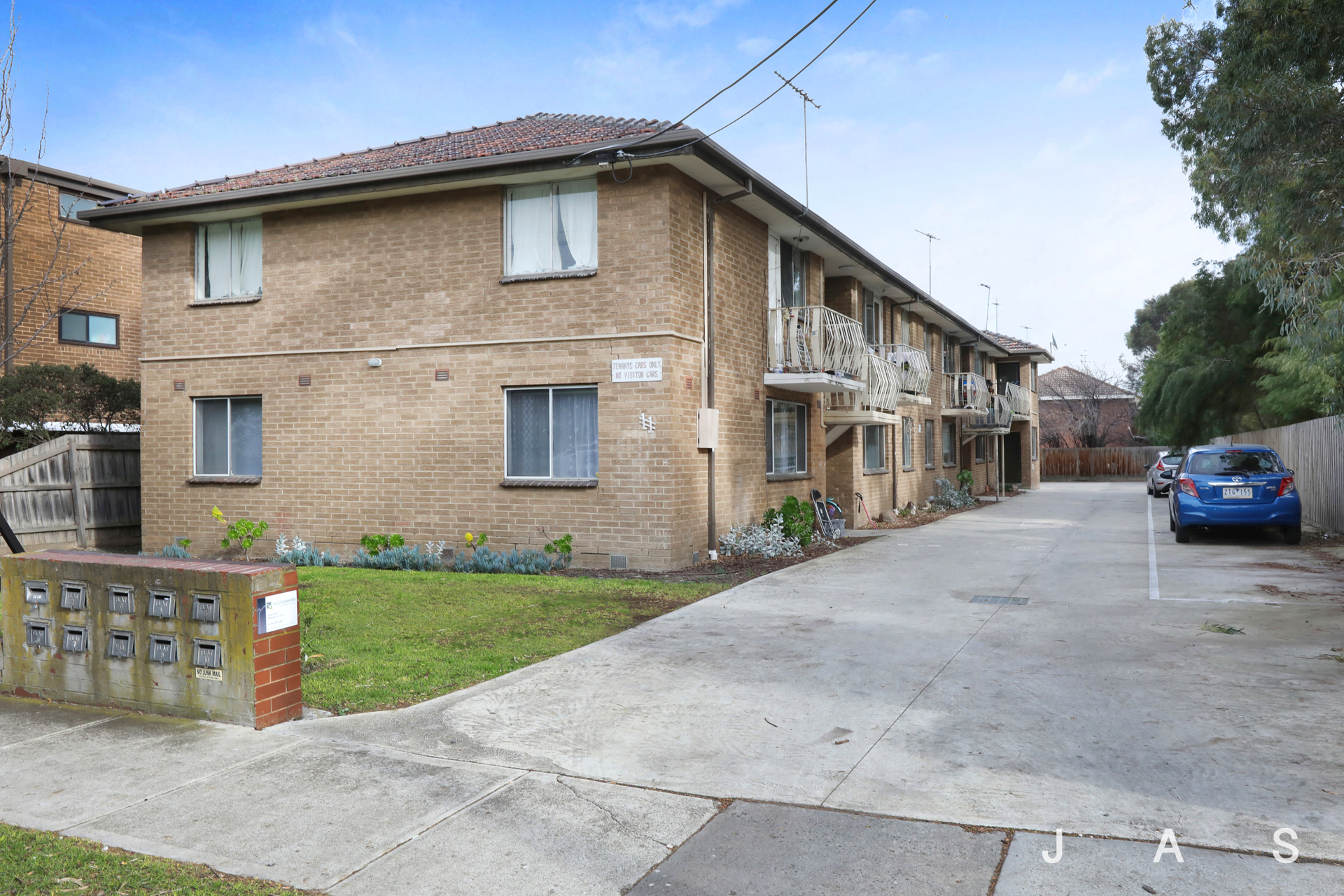 Rental properties & online application form
