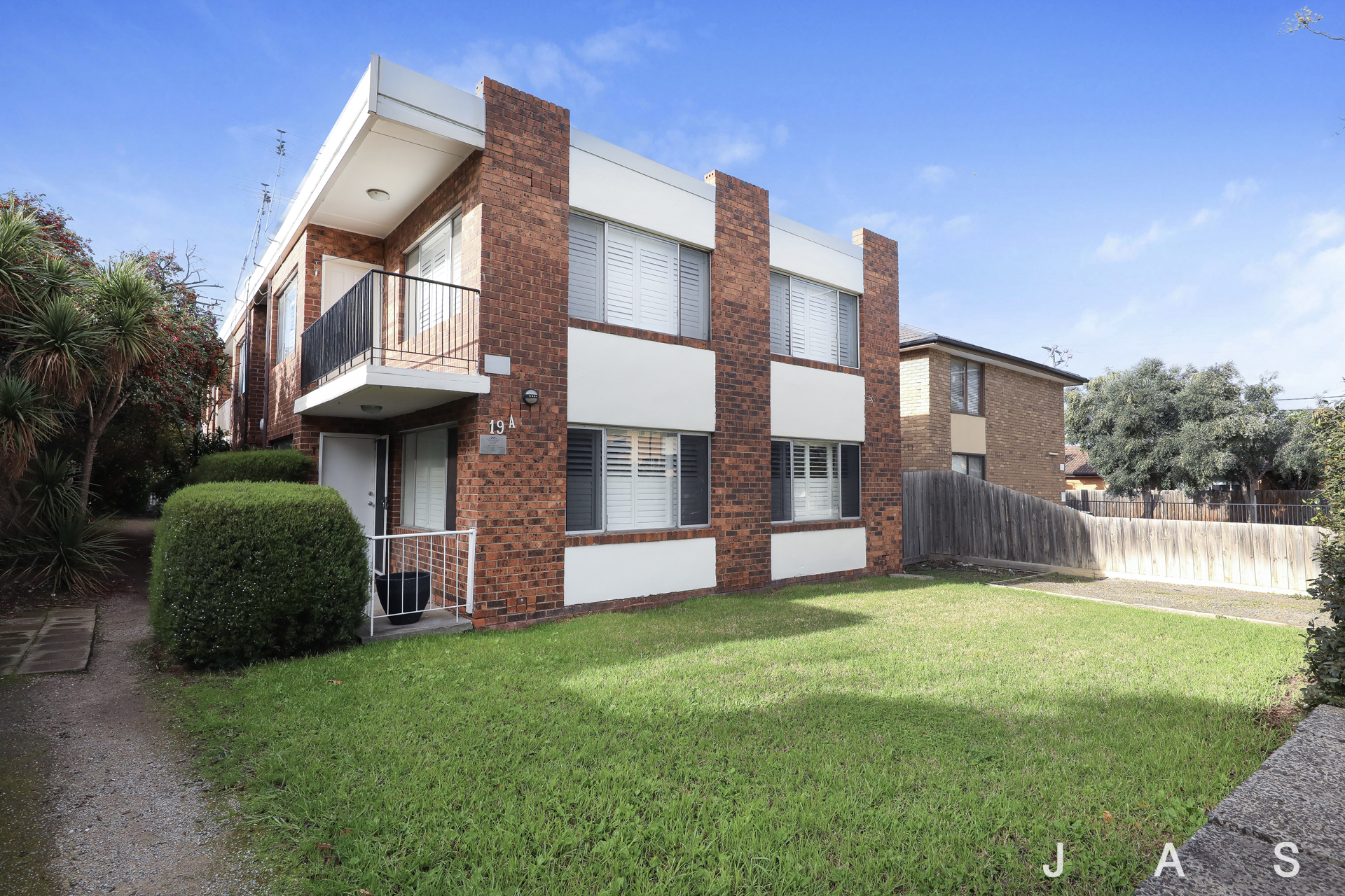 Rental properties & online application form