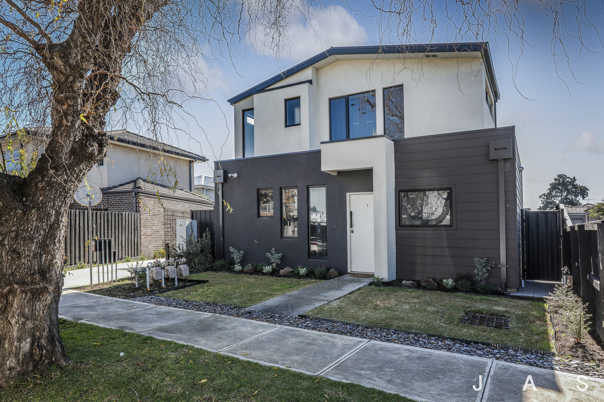 Rental properties & online application form