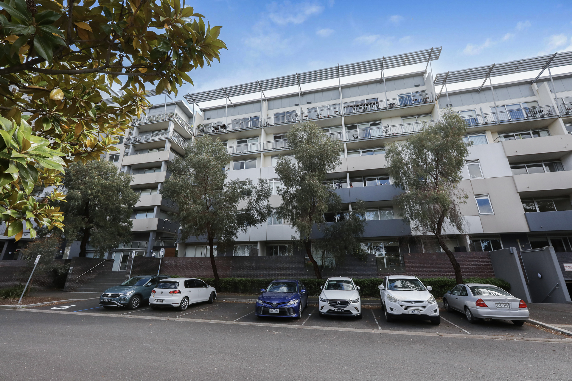 Rental properties & online application form