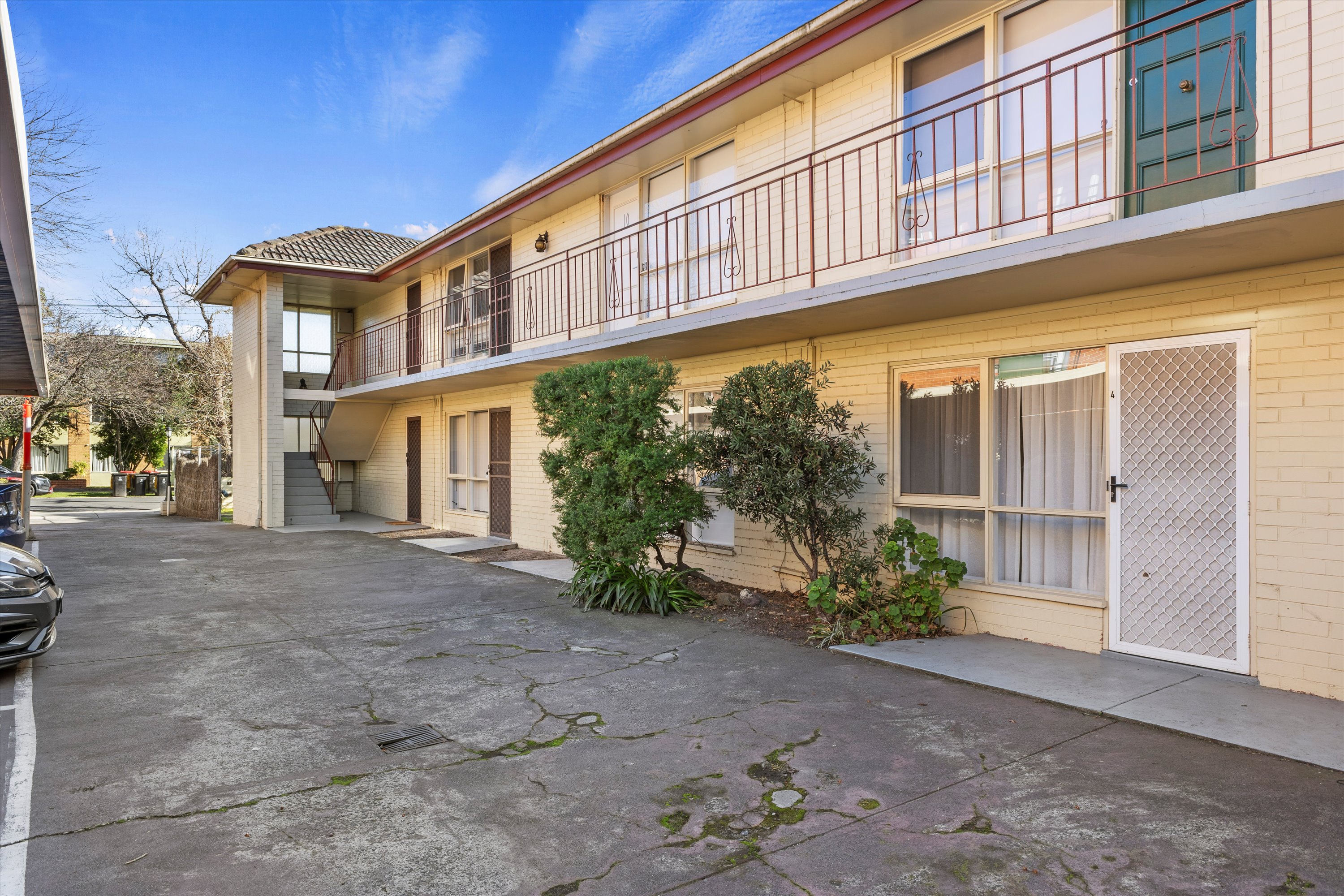 Rental properties & online application form