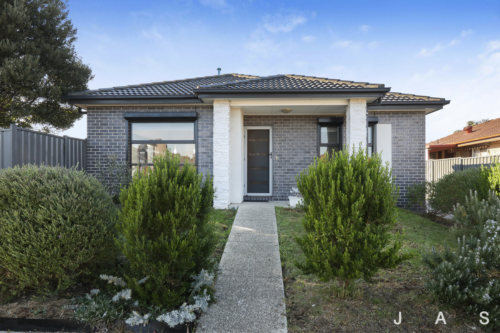 Rental properties & online application form