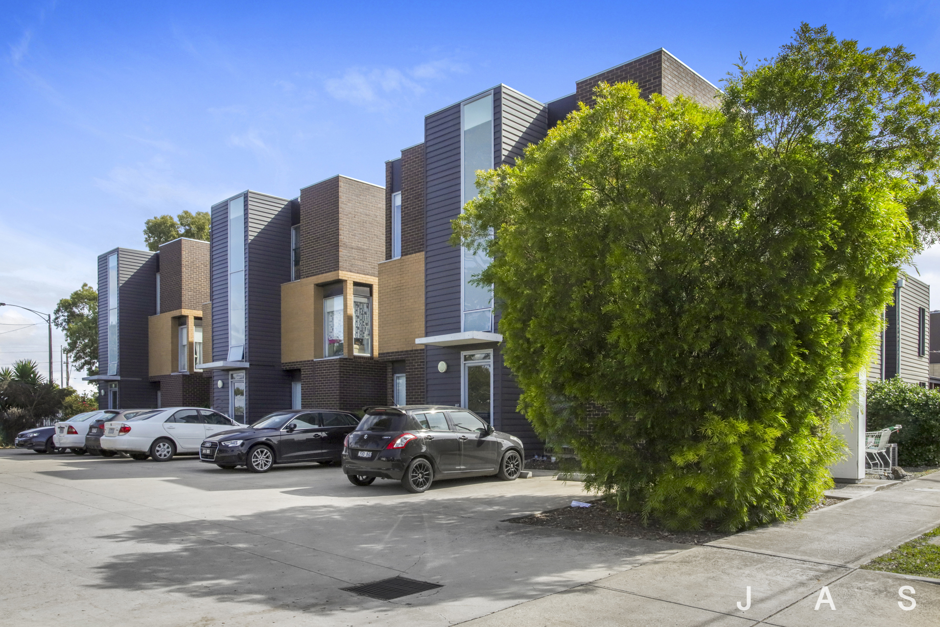 Rental properties & online application form
